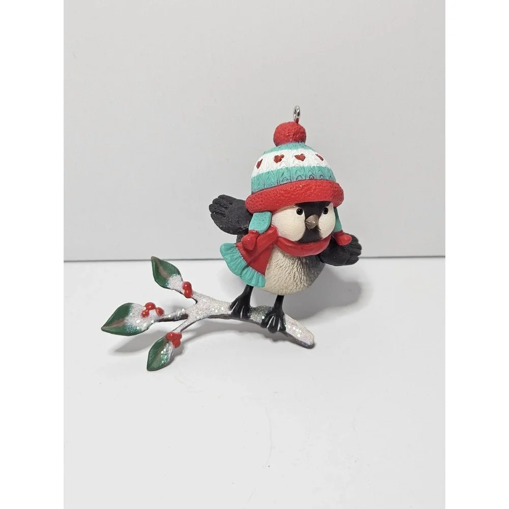 2017 Hallmark Keepsake Ornament Cozy Critters 1st In Series Bird Winter Hat